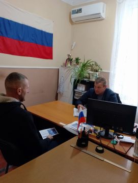 Сегодня депутат Мангушского муниципального совета, член фракции Всероссийской политической партии «ЕДИНАЯ РОССИЯ» в Мангушском муниципальном совете провел встречу с жителями села Стародубовка