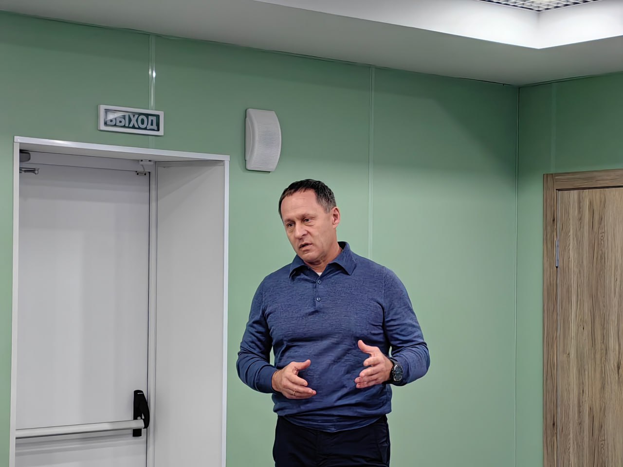 Александр Пеняев: Провел встречу с жителями Авдеевки