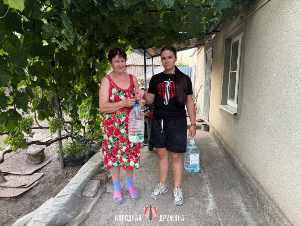 Наталья Великодная: Сегодня, в ходе проведения очередной прямой линии, Глава ДНР Денис Пушилин напомнил жителям о старте республиканского конкурса «Гордость Донбасса», где в рамках мероприятий лучшие добровольческие практики... Наталья Великодная: Сегодня, в ходе проведения очередной прямой линии, Глава ДНР Денис Пушилин напомнил жителям о старте республиканского конкурса «Гордость Донбасса», где в рамках мероприятий лучшие добровольческие практики...