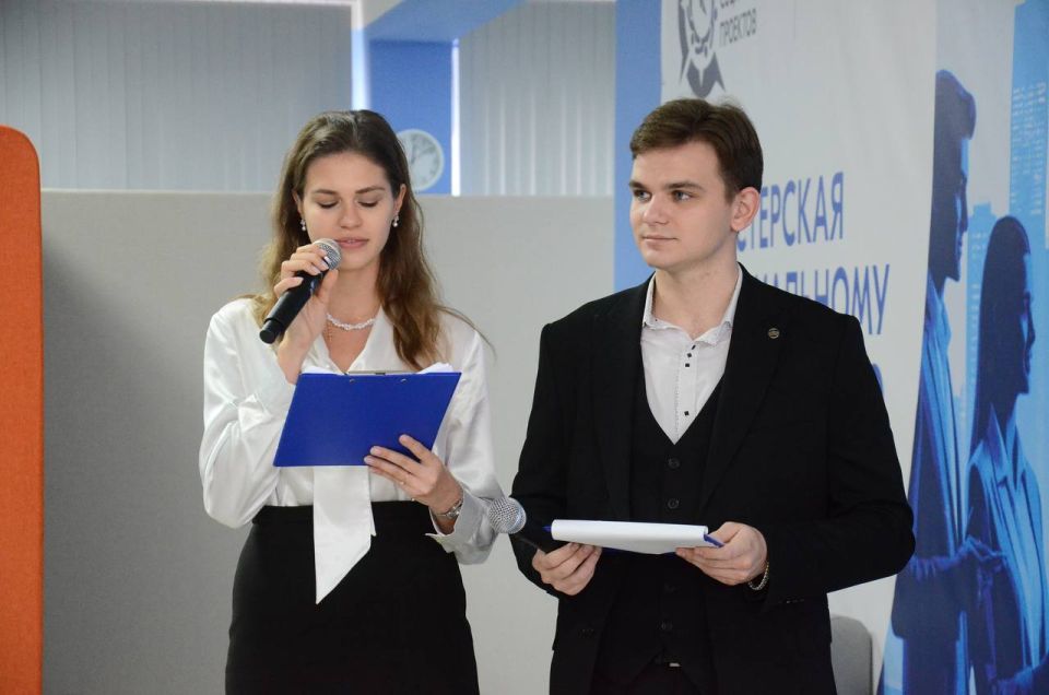 В ДонНТУ открылась мастерская социального проектирования «Компас социальных проектов» В ДонНТУ открылась мастерская социального проектирования «Компас социальных проектов»