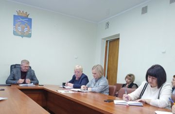  :              ,  ,    ...