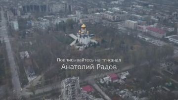 Покровск, Свято-Михайловский Храм в целости и сохранности, сообщает Анатолий Радов