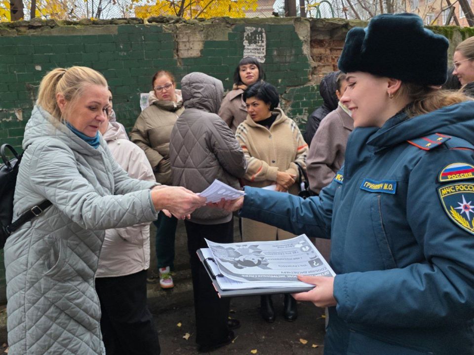 Татьяна Копылова: Сегодня, 11 ноября, по поручению Главы Республики Дениса Пушилина и в рамках проекта "УПРАВДОМ", реализуемого партией "Единая Россия" Татьяна Копылова: Сегодня, 11 ноября, по поручению Главы Республики Дениса Пушилина и в рамках проекта "УПРАВДОМ", реализуемого партией "Единая Россия"