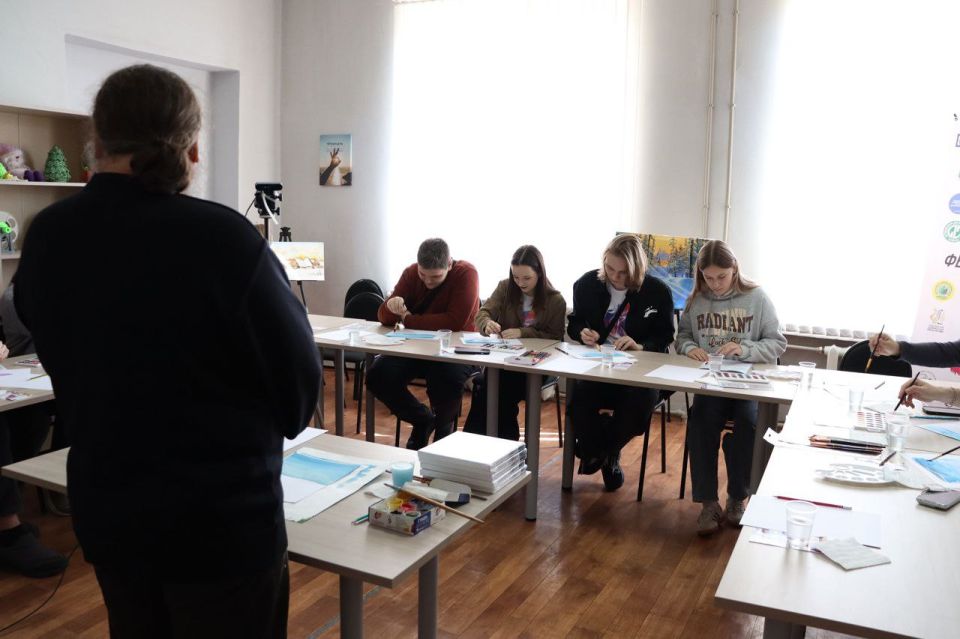 Творчество пересекло экватор Творчество пересекло экватор