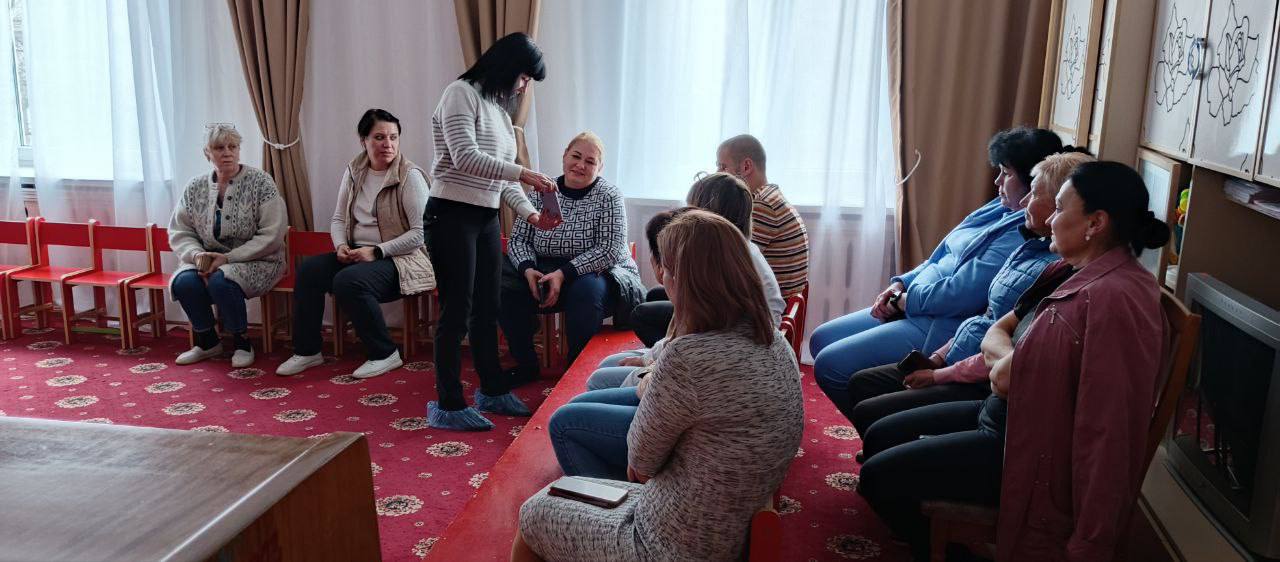 Вчера, 10 ноября, заместитель главы Администрации городского округа Харцызск Юлия Михайленко провела встречу с трудовым коллективом ГКДОУ "Детский сад №16 Г.О. Харцызск" Вчера, 10 ноября, заместитель главы Администрации городского округа Харцызск Юлия Михайленко провела встречу с трудовым коллективом ГКДОУ "Детский сад №16 Г.О. Харцызск"