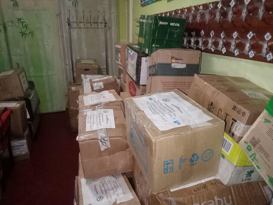 Собранный сахалинцами гумгруз доставили в Шахтерск Собранный сахалинцами гумгруз доставили в Шахтерск