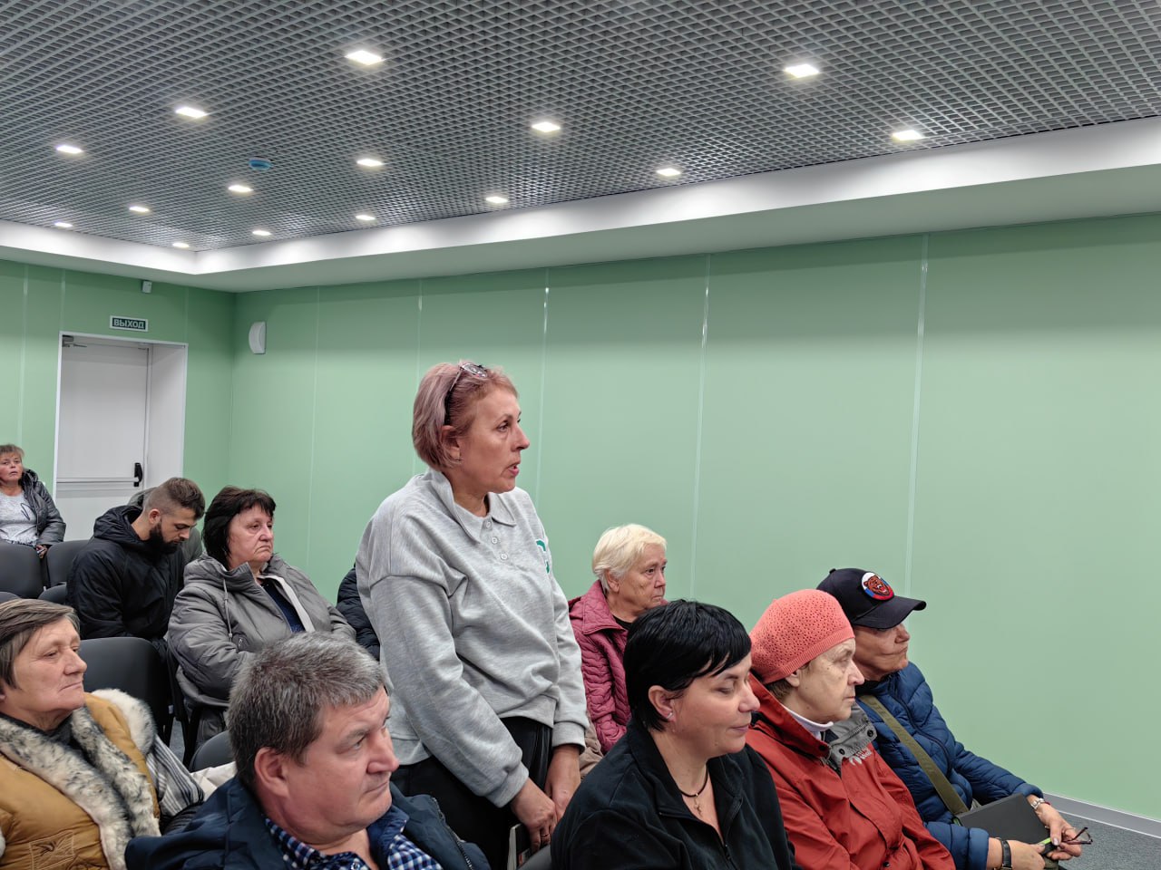Александр Пеняев: Провел встречу с жителями Авдеевки Александр Пеняев: Провел встречу с жителями Авдеевки