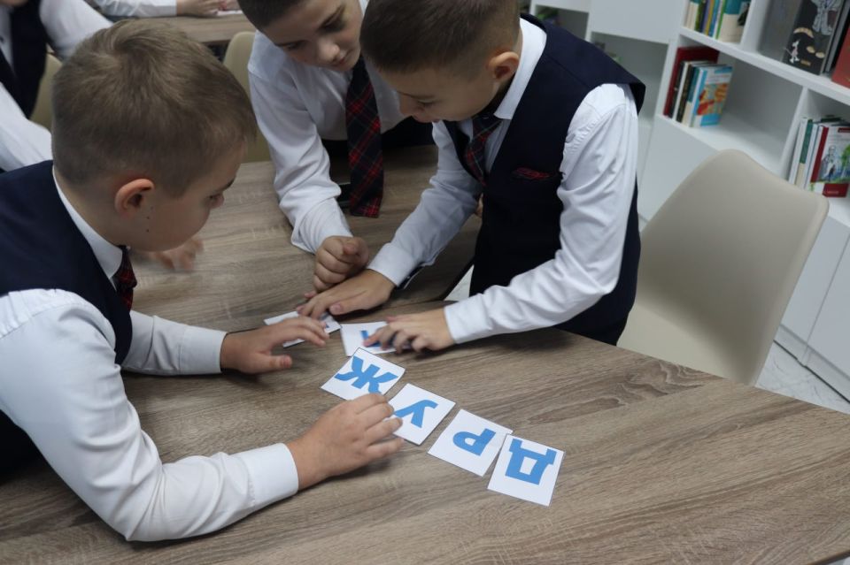 Сказочная гостиная «Веселые секреты Джанни Родари» Сказочная гостиная «Веселые секреты Джанни Родари»