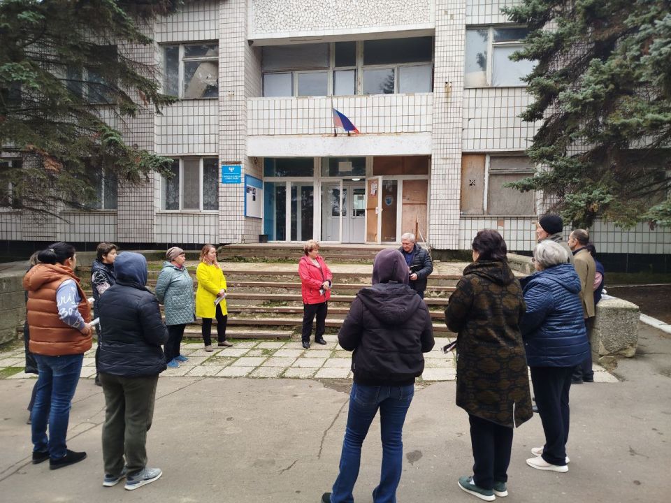 Глава муниципального образования Старобешевский муниципальный округ Николай Михайлов провел сход граждан в селе Стыла Глава муниципального образования Старобешевский муниципальный округ Николай Михайлов провел сход граждан в селе Стыла