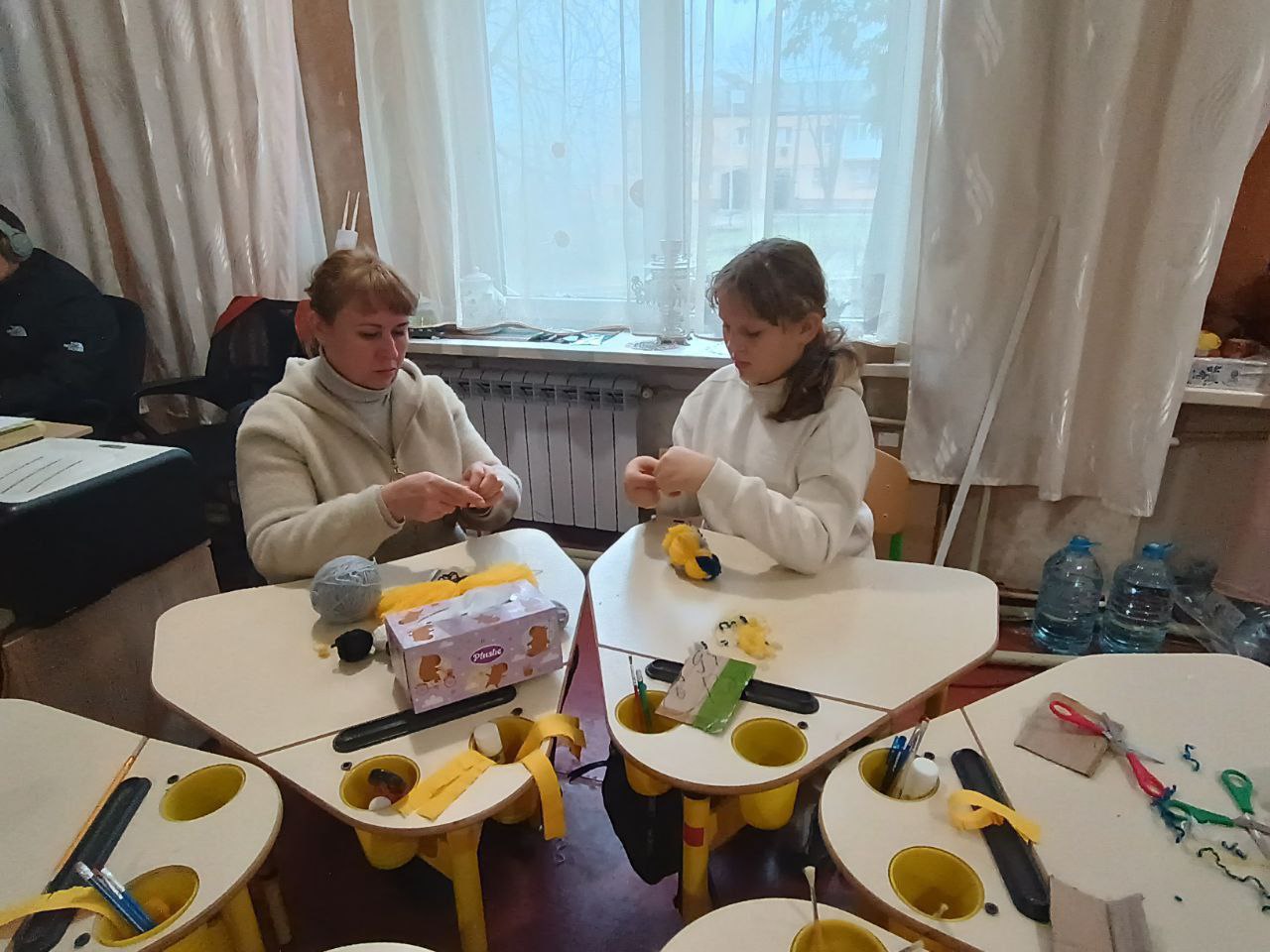 Творческое занятие "Птички-синички" прошло 11 ноября в МБУ "Светлодарский ДК" п.Новолуганское (руководитель Колесникова А.) Творческое занятие "Птички-синички" прошло 11 ноября в МБУ "Светлодарский ДК" п.Новолуганское (руководитель Колесникова А.)