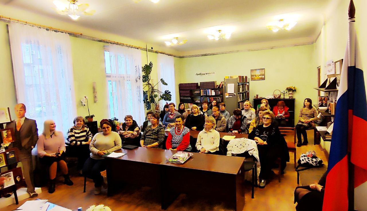 Творческий вечер Андрея Звягина: поэзия, проза и волонтерство Творческий вечер Андрея Звягина: поэзия, проза и волонтерство