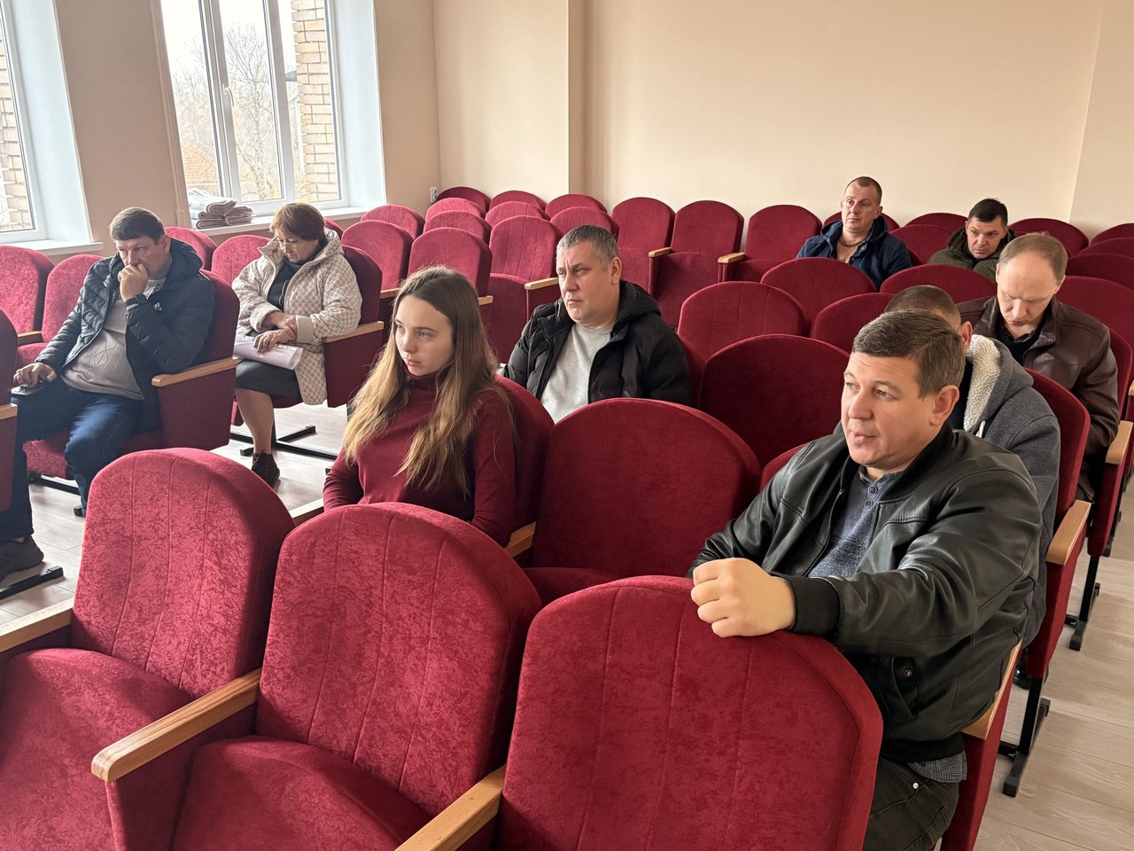 12 ноября 2025 в администрации Яиноватского муниципального округа состоялось рабочее заседание штаба по подготовке объектов жизнеобеспечения, социальной сферы и жилищного фонда к работе в осенне–зимний период и прохождению... 12 ноября 2025 в администрации Яиноватского муниципального округа состоялось рабочее заседание штаба по подготовке объектов жизнеобеспечения, социальной сферы и жилищного фонда к работе в осенне–зимний период и прохождению...