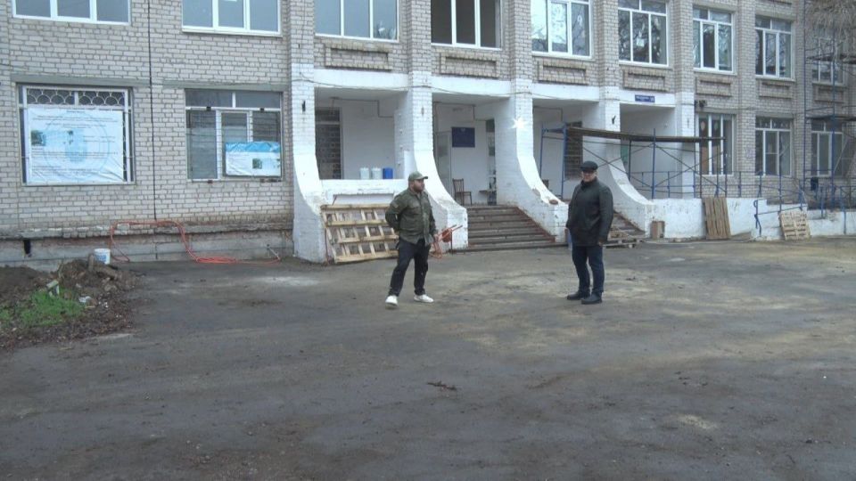 Василий Овчаров: В Новоазовском муниципальном округе продолжается восстановление общеобразовательных учреждений Василий Овчаров: В Новоазовском муниципальном округе продолжается восстановление общеобразовательных учреждений