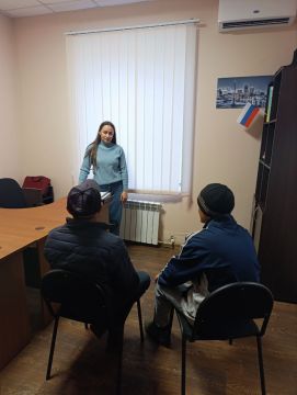 Сегодня заведующий Бердянским территориальным сектором, Горайчук Снежана Ивановна, провела встречу с жителями села Шевченко, на которой обсудила важные вопросы жизнедеятельности населенного пункта