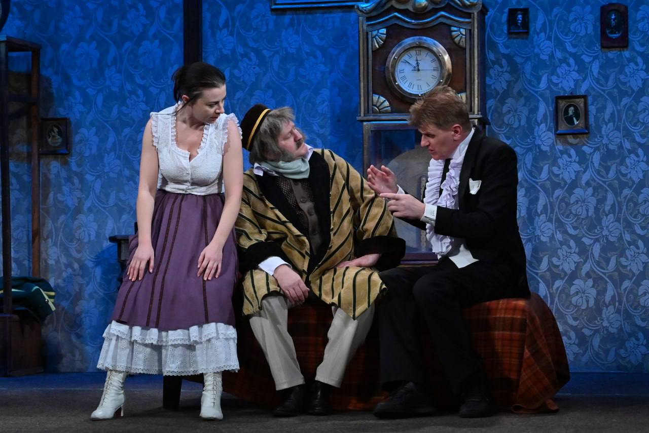 Российский актер театра и кино Александр Обласов выступил на Донецкой сцене Российский актер театра и кино Александр Обласов выступил на Донецкой сцене