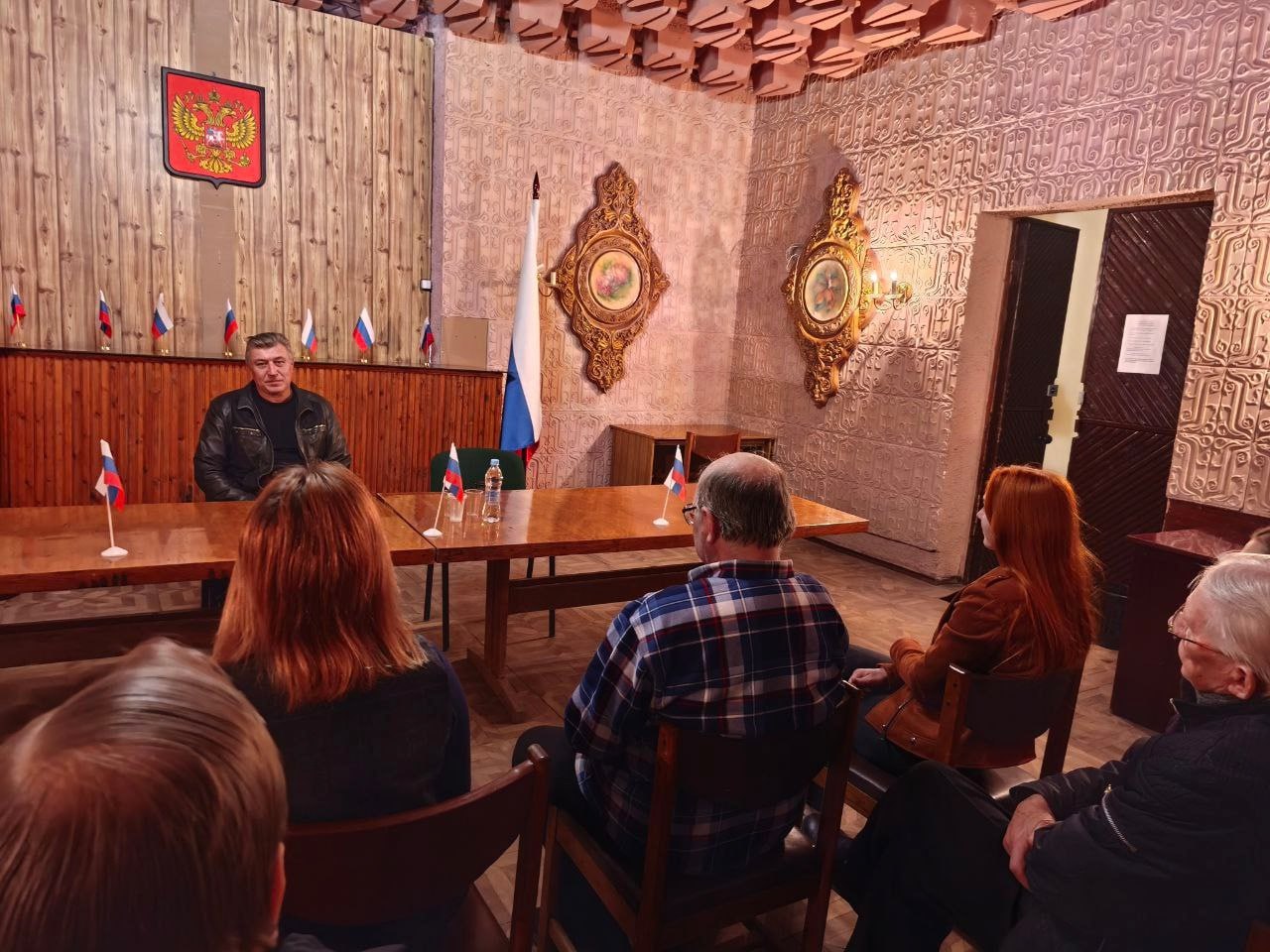 Роман Конев: ВСТРЕЧИ С НАСЕЛЕНИЕМ И ТРУДОВЫМ КОЛЛЕКТИВОМ Роман Конев: ВСТРЕЧИ С НАСЕЛЕНИЕМ И ТРУДОВЫМ КОЛЛЕКТИВОМ