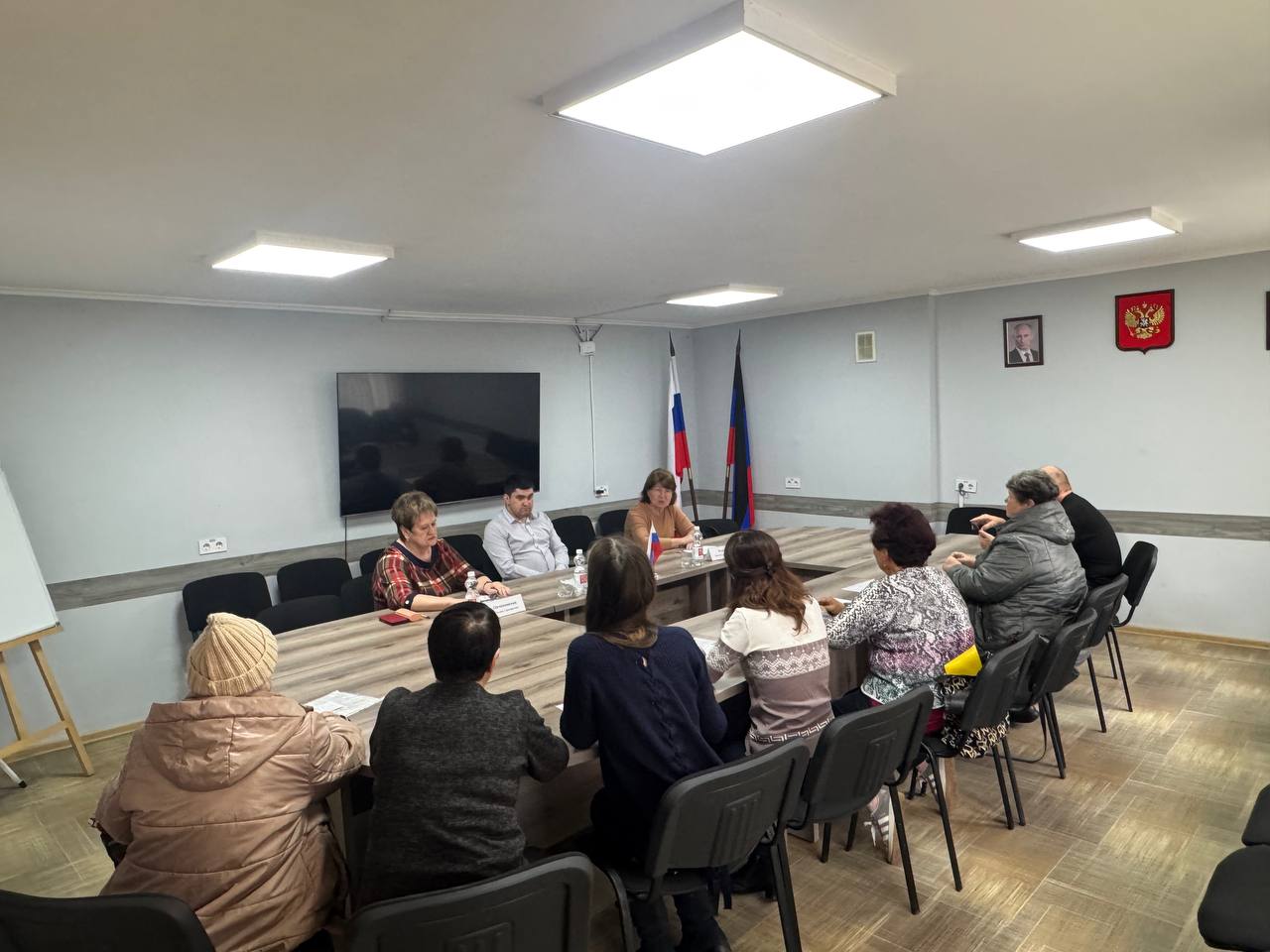 Руководитель Управы Игорь Овсиенко провел встречу с жителями по вопросам медицины Руководитель Управы Игорь Овсиенко провел встречу с жителями по вопросам медицины