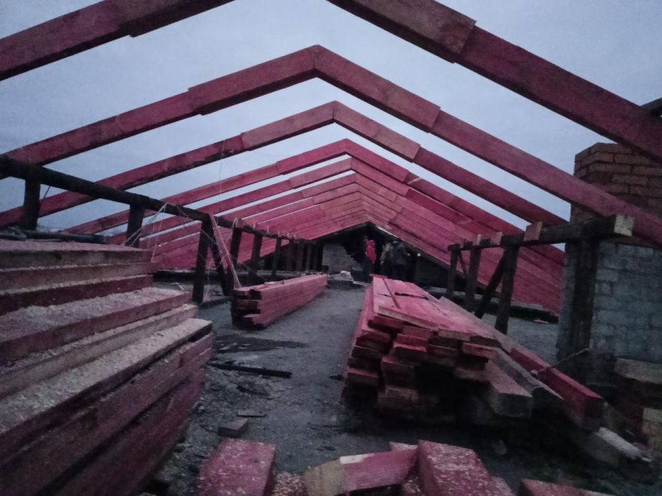 Александр Шатов: В Шахтерском округе проинспектировали ход выполненных работ по ремонтам кровель МКД Александр Шатов: В Шахтерском округе проинспектировали ход выполненных работ по ремонтам кровель МКД
