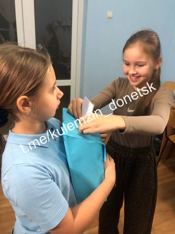 Во Дворце культуры им. В.В. Куйбышева провели акцию «Письмо – зеркало души», отметив День написания бумажных писем Во Дворце культуры им. В.В. Куйбышева провели акцию «Письмо – зеркало души», отметив День написания бумажных писем