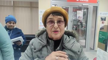 В отделение МФЦ г. Донецк, ул. Артема, 286 поступил положительный комментарий от нашего заявителя