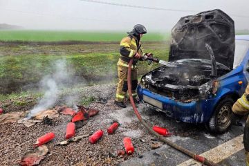 Пожар в автомобиле оперативно ликвидирован силами МЧС