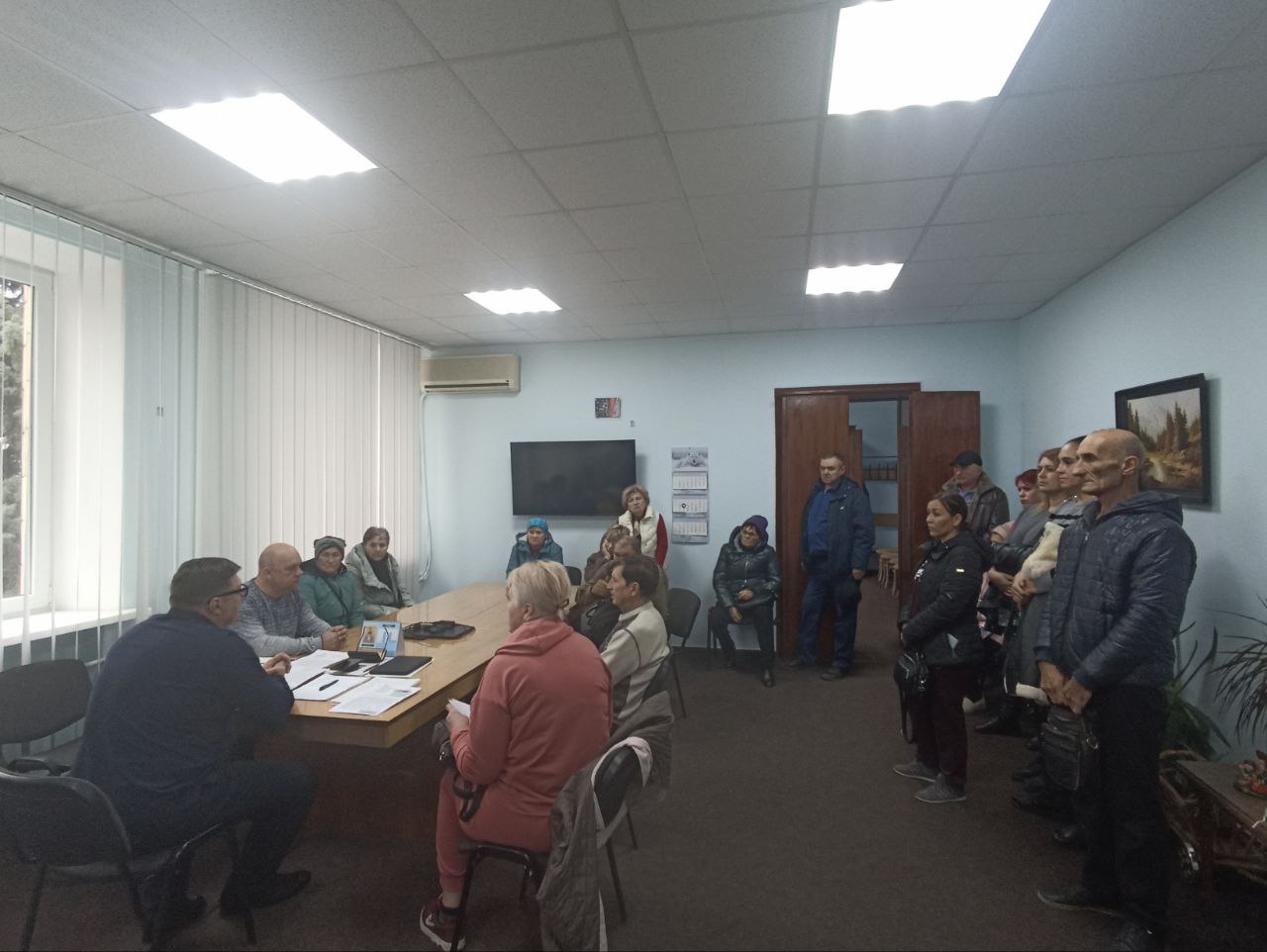 Василий Овчаров: Совместно с председателем Новоазовского муниципального совета Алексеем Яновским провели встречу с жителями города Новоазовска Василий Овчаров: Совместно с председателем Новоазовского муниципального совета Алексеем Яновским провели встречу с жителями города Новоазовска