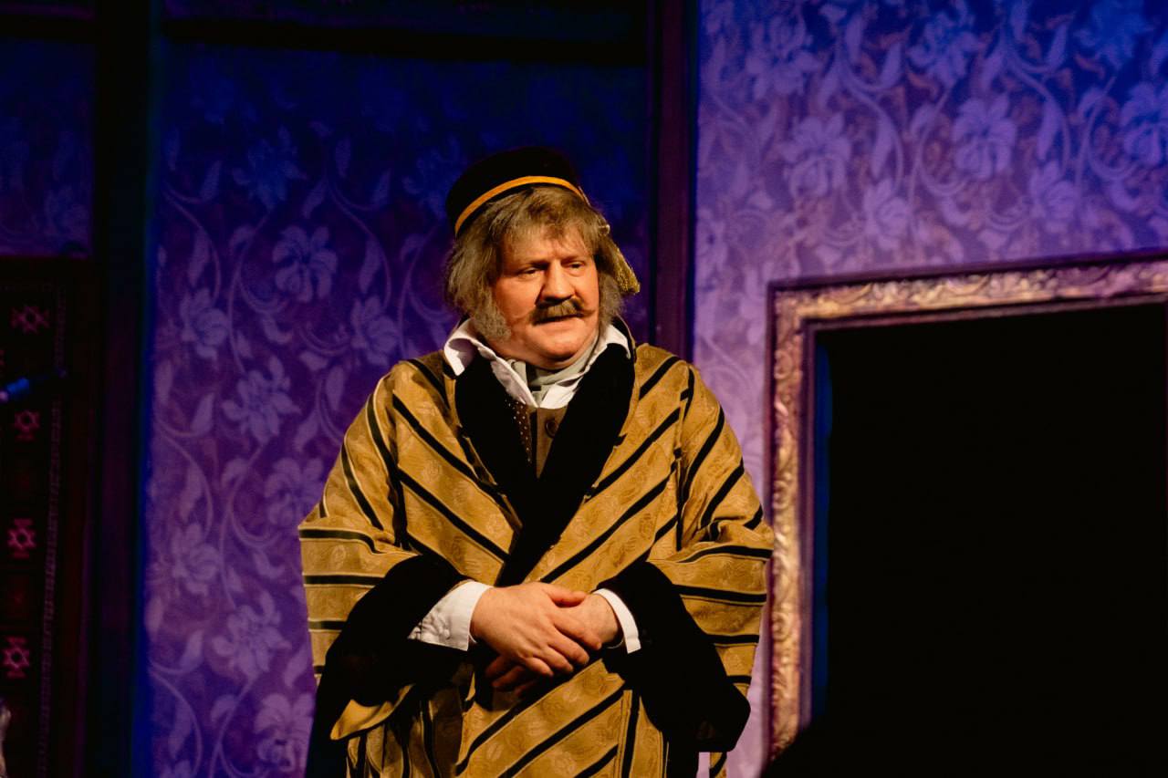 Российский актер театра и кино Александр Обласов выступил на Донецкой сцене