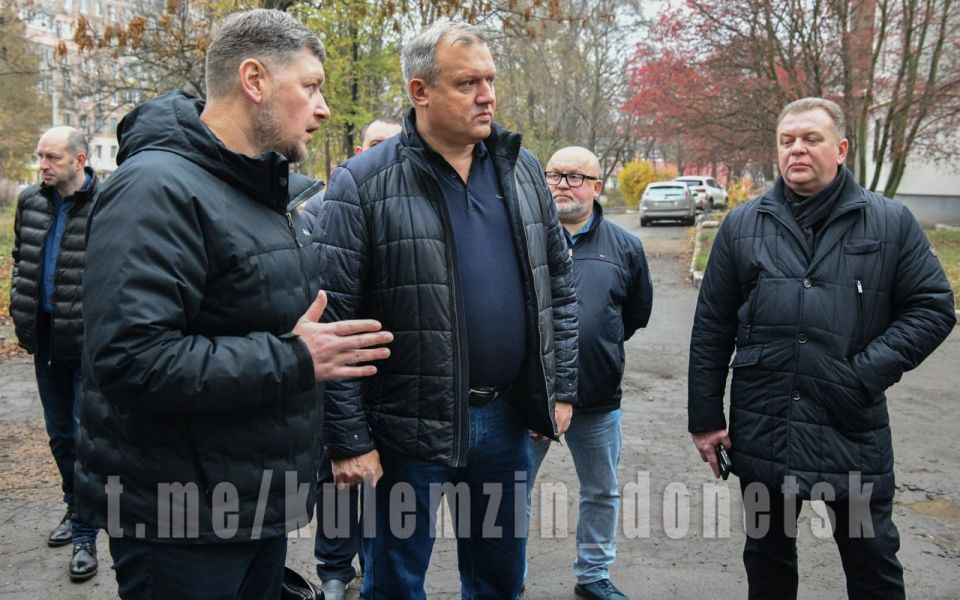 Алексей Кулемзин: Сегодня вместе с сотрудниками предприятия «ДОНЕЦКТЕПЛОСЕТЬ» посетил котельную в Ленинском районе Алексей Кулемзин: Сегодня вместе с сотрудниками предприятия «ДОНЕЦКТЕПЛОСЕТЬ» посетил котельную в Ленинском районе