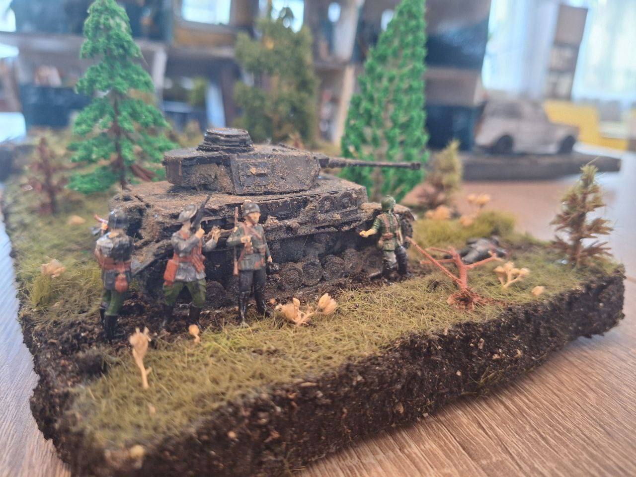 Зугрэсская библиотека-филиал №3 приняла участие в Межрегиональном творческом конкурсе патриотической направленности «С чего начинается Родина», посвященного 80-летию Великой Победы Зугрэсская библиотека-филиал №3 приняла участие в Межрегиональном творческом конкурсе патриотической направленности «С чего начинается Родина», посвященного 80-летию Великой Победы