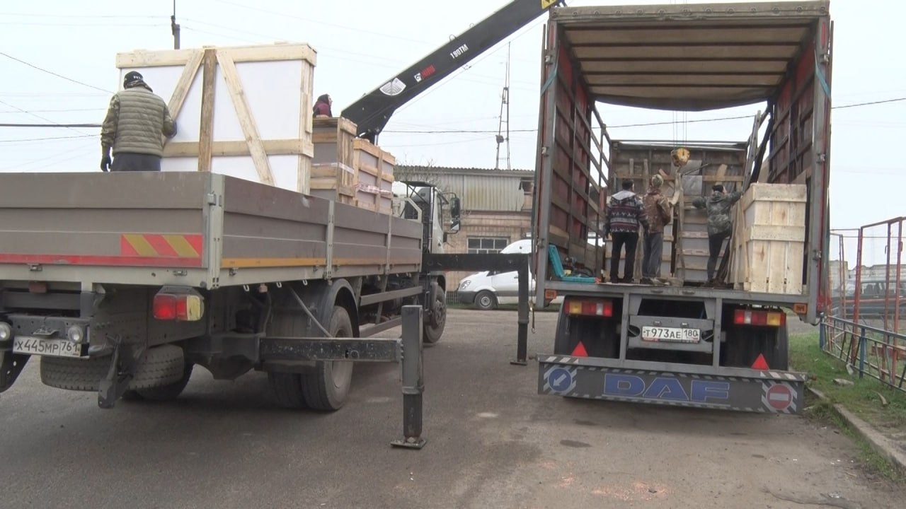 Василий Овчаров: Проверил ход капитального ремонта в МБУ «Музей Г.Я. Седова», проводимого в рамках реализации национального проекта «Семья» по направлению «Модернизация музеев, находящихся в региональной и муниципальной... Василий Овчаров: Проверил ход капитального ремонта в МБУ «Музей Г.Я. Седова», проводимого в рамках реализации национального проекта «Семья» по направлению «Модернизация музеев, находящихся в региональной и муниципальной...