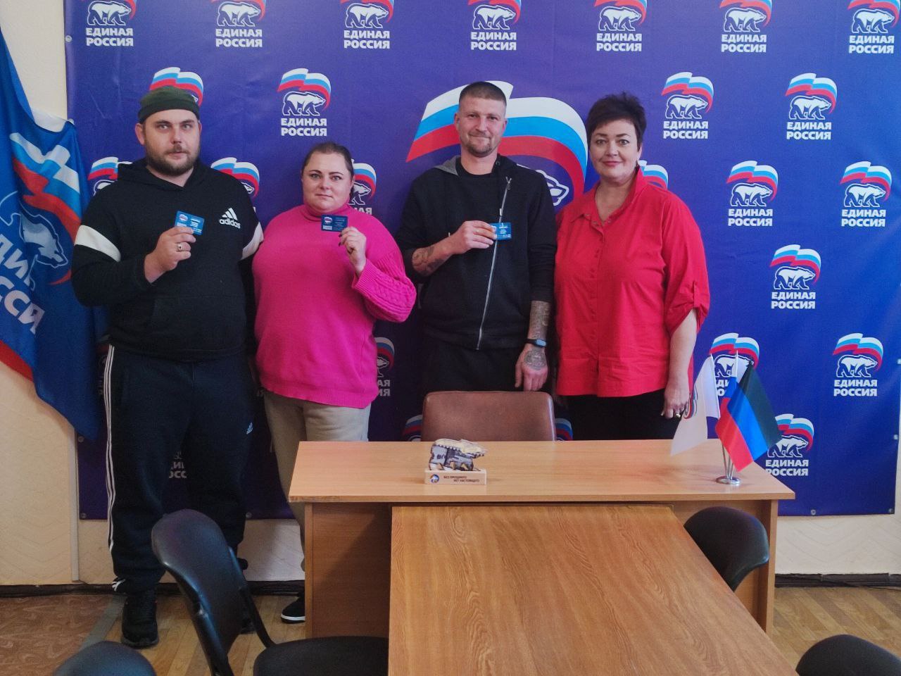 8 НОЯБРЯ – День памяти погибших при исполнении служебных обязанностей сотрудников органов внутренних дел Российской Федерации 8 НОЯБРЯ – День памяти погибших при исполнении служебных обязанностей сотрудников органов внутренних дел Российской Федерации