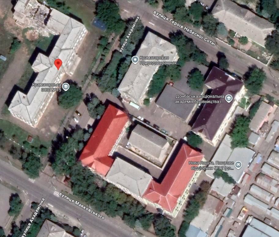 На фото место прилета этой ночью в Краматорске На фото место прилета этой ночью в Краматорске