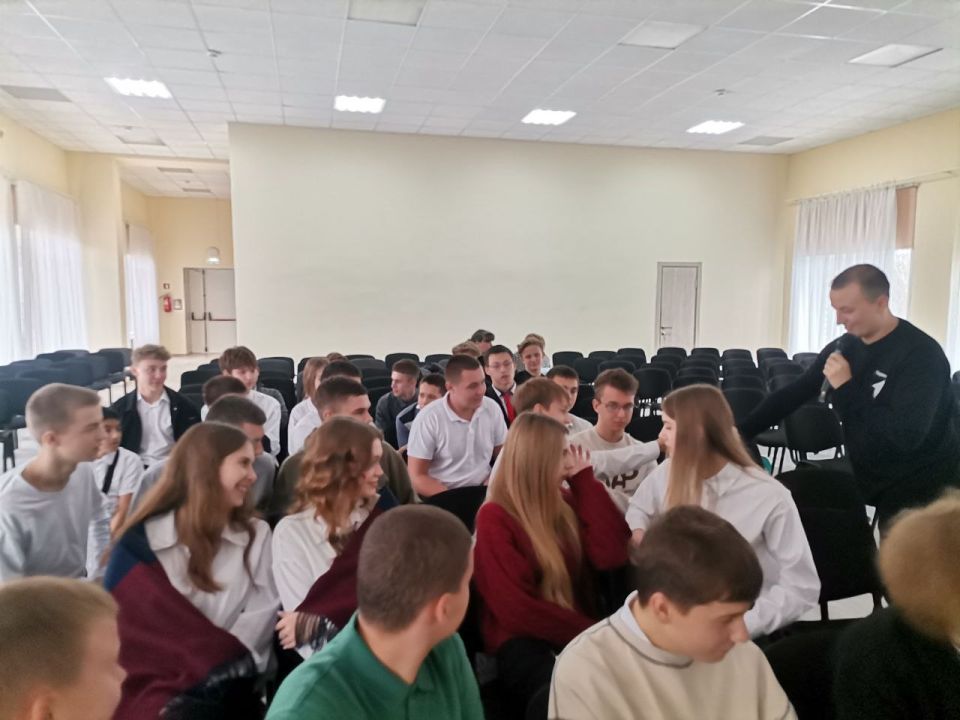 ������� �� ����������������� �. ����������� 10 ������ ������� ���������� ������ �������, ������� ���������� ������������ �� ����� �������� ����������� ����, �