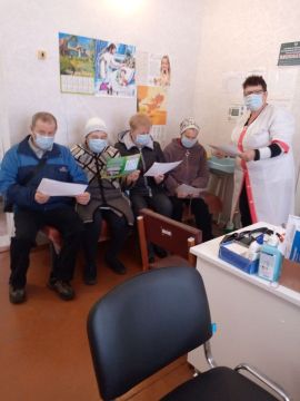 Медицинская сестра кабинета по оказанию неотложной медицинской помощи несовершеннолетним Гранитненской амбулатории ОПСМ провела план мероприятий с целью профилактики "Ветряной оспы"