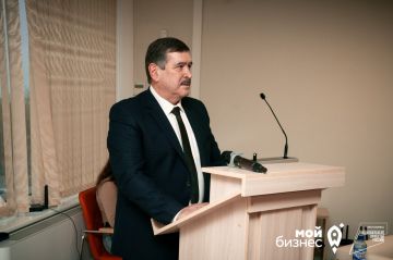 12 ноября Руководитель Управления Россельхознадзора по ДНР и ЛНР Сергей Сугак принял участие в заседании Круглого стола на площадке Центра «Мой бизнес», посвященном Всемирному дню качества