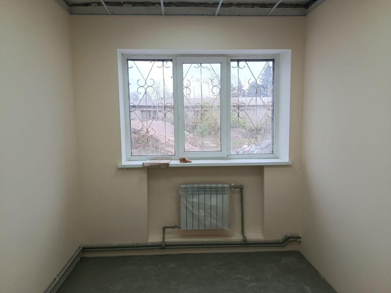 Наталья Великодная: В рамках народной программы «Единой России» продолжается капитальный ремонт здания муниципального бюджетного учреждения «Тельмановская централизованная библиотечная система» отдела культуры администрации... Наталья Великодная: В рамках народной программы «Единой России» продолжается капитальный ремонт здания муниципального бюджетного учреждения «Тельмановская централизованная библиотечная система» отдела культуры администрации...