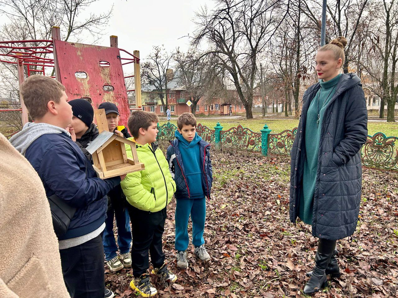 Сегодня, 13 ноября, во Всемирный день доброты, по инициативе члена Общественного совета муниципального округа Донецк, председателя Совета женщин Куйбышевского района г. Донецка, директора ДК Натальи Такташвой в нашем Дворце... Сегодня, 13 ноября, во Всемирный день доброты, по инициативе члена Общественного совета муниципального округа Донецк, председателя Совета женщин Куйбышевского района г. Донецка, директора ДК Натальи Такташвой в нашем Дворце...