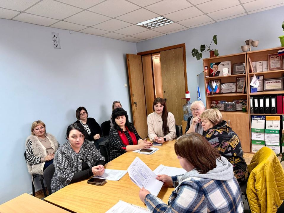 Состоялось заседание местного политического совета Иловайского отделения «Единой России» Состоялось заседание местного политического совета Иловайского отделения «Единой России»
