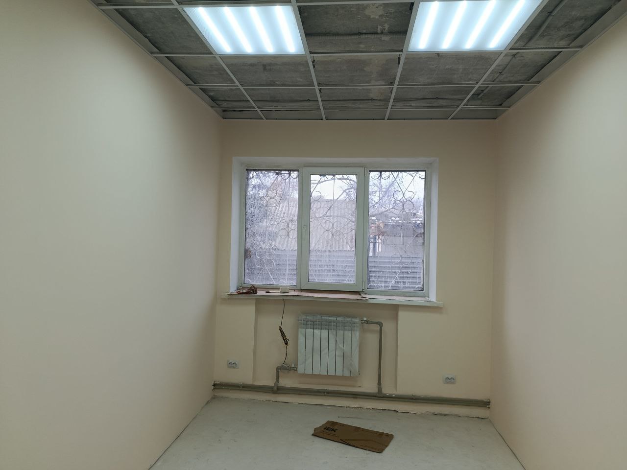 Наталья Великодная: В рамках народной программы «Единой России» продолжается капитальный ремонт здания муниципального бюджетного учреждения «Тельмановская централизованная библиотечная система» отдела культуры администрации... Наталья Великодная: В рамках народной программы «Единой России» продолжается капитальный ремонт здания муниципального бюджетного учреждения «Тельмановская централизованная библиотечная система» отдела культуры администрации...