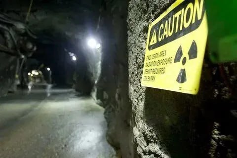 На б/у случилась авария на урановой шахте