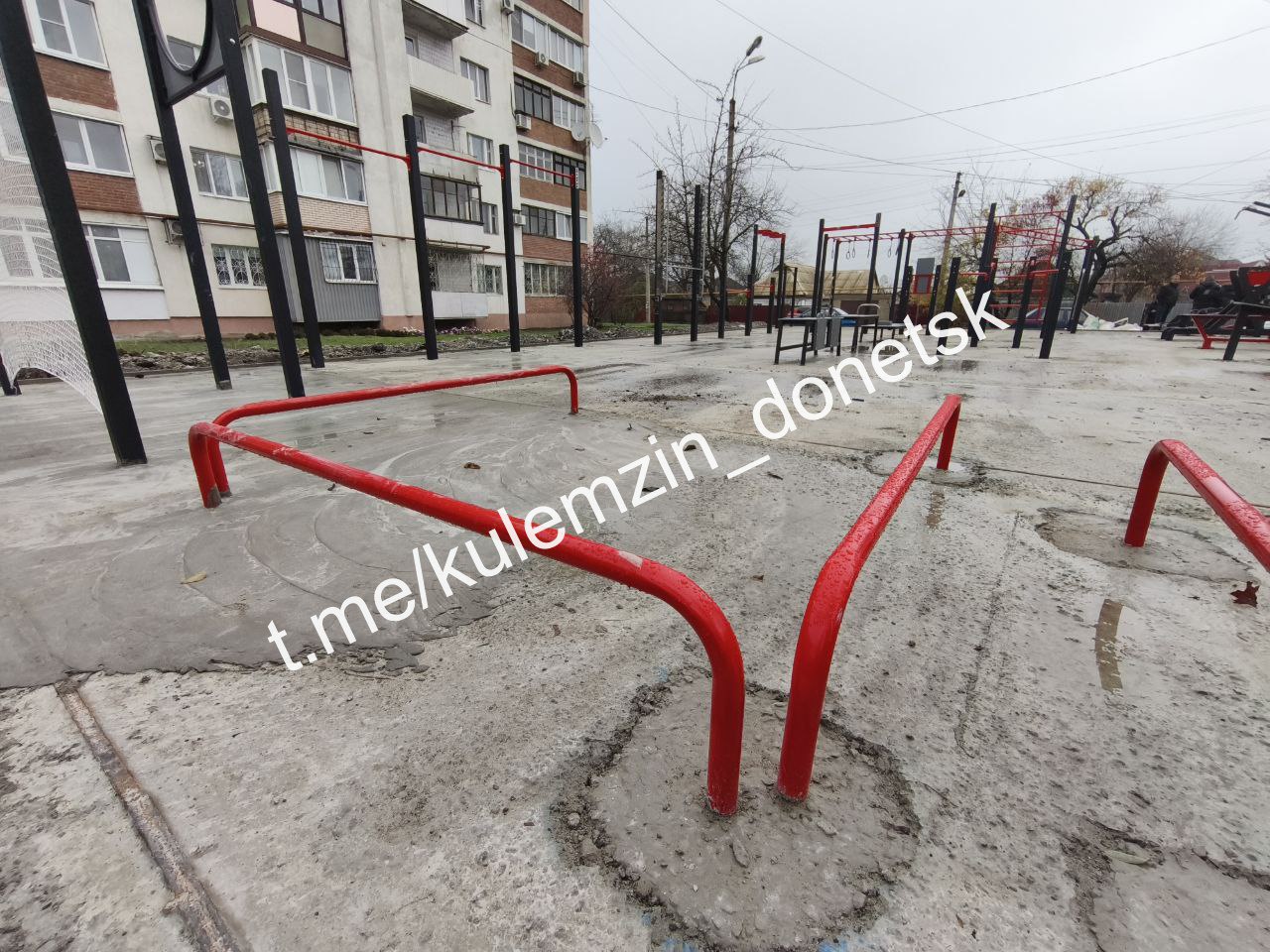 Алексей Кулемзин: В Куйбышевском районе завершаются работы по строительству спортивной площадки с тренажерами для выполнения норм Всероссийского физкультурно-спортивного комплекса ГТО Алексей Кулемзин: В Куйбышевском районе завершаются работы по строительству спортивной площадки с тренажерами для выполнения норм Всероссийского физкультурно-спортивного комплекса ГТО