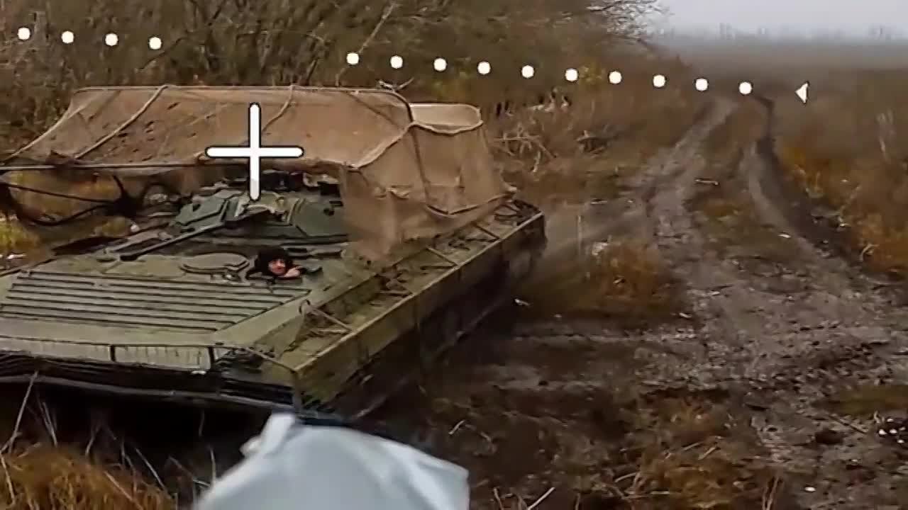 Юрий Котенок: В районе н.п. Гришино под Покровском (Красноармейском) fpv-дроном Центра "Рубикон" уничтожена БМП-2 противника