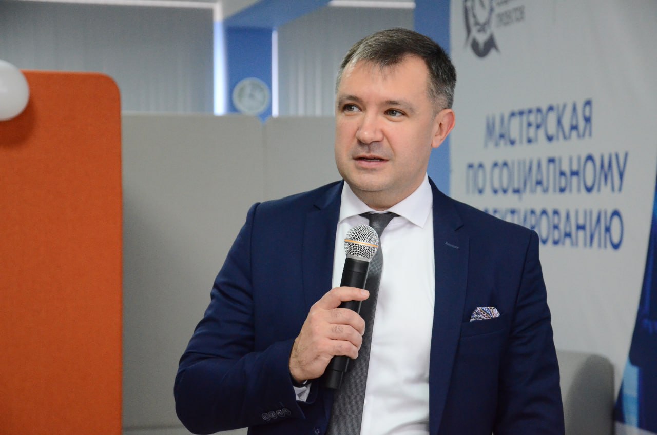 Заместитель Председателя Народного Совета ДНР Николай Сытов принял участие в торжественном открытии мастерской социального проектирования «Компас социальных проектов» в ДонНТУ Заместитель Председателя Народного Совета ДНР Николай Сытов принял участие в торжественном открытии мастерской социального проектирования «Компас социальных проектов» в ДонНТУ