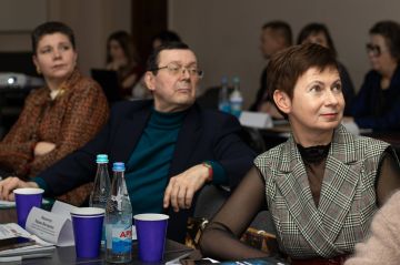 Кафедре национальной и региональной экономики ДонГУ — 45 лет