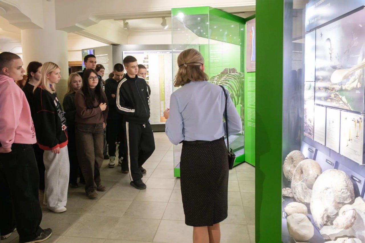 Александр Шатов: Школьники Шахтерска ознакомились с историей и культурой Сахалина Александр Шатов: Школьники Шахтерска ознакомились с историей и культурой Сахалина