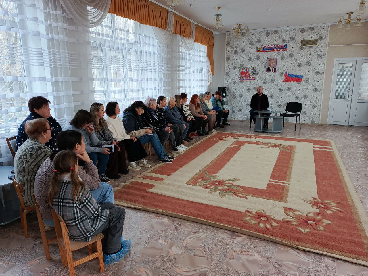 Иван Приходько: В Центрально-Городском районе Горловки прошла встреча с трудовым коллективом