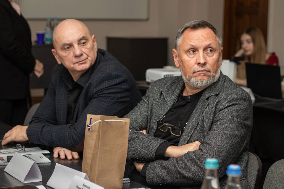 Кафедре национальной и региональной экономики ДонГУ — 45 лет Кафедре национальной и региональной экономики ДонГУ — 45 лет