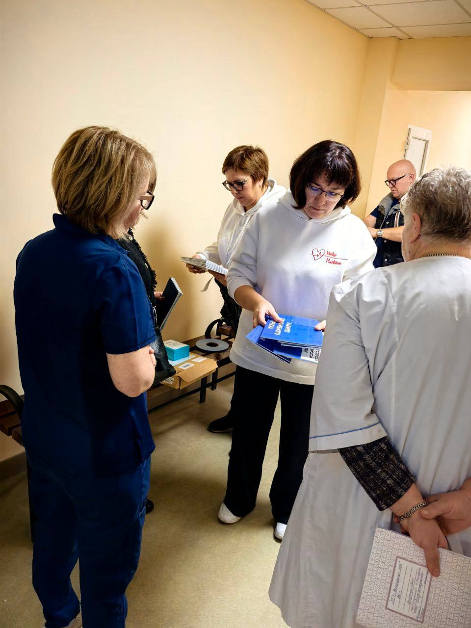 Работаем сегодня с командой в Володарском районе Донецкой народной республики Работаем сегодня с командой в Володарском районе Донецкой народной республики