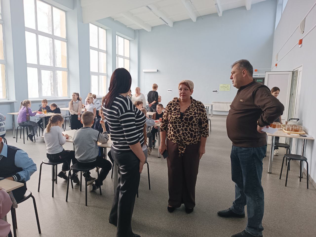 Таймураз Арсоев: В рамках выполнения поручения Главы Донецкой Народной Республики побывал в Волновахской школе №4 Таймураз Арсоев: В рамках выполнения поручения Главы Донецкой Народной Республики побывал в Волновахской школе №4