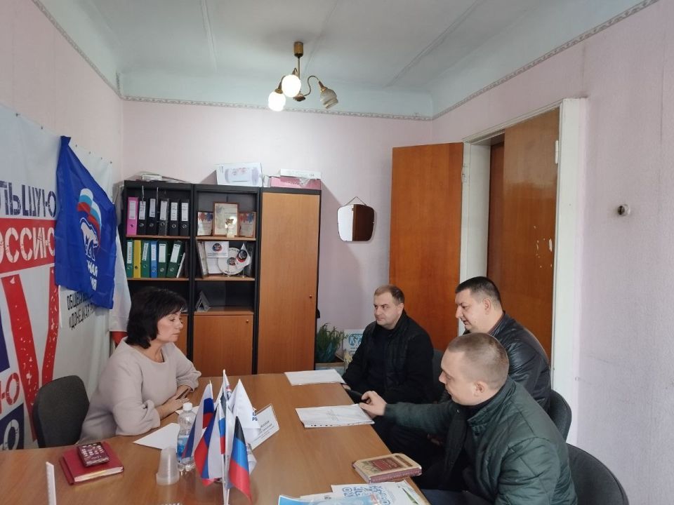 Наталья Великодная: Сегодня провела приём граждан в местной общественной приёмной партии «Единая Россия» Наталья Великодная: Сегодня провела приём граждан в местной общественной приёмной партии «Единая Россия»